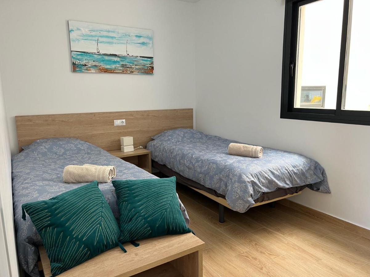 Luxurious Flat & Private Rooftop In Villamartin Orihuela Costa Dehesa de Campoamor  ภายนอก รูปภาพ