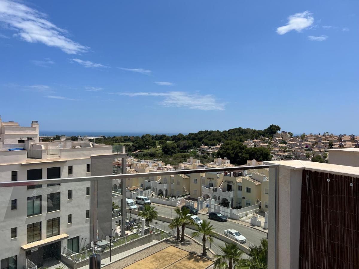 Luxurious Flat & Private Rooftop In Villamartin Orihuela Costa Dehesa de Campoamor  ภายนอก รูปภาพ