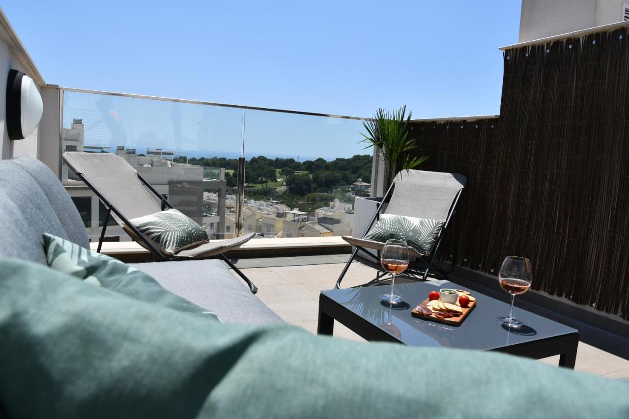 Luxurious Flat & Private Rooftop In Villamartin Orihuela Costa Dehesa de Campoamor  ภายนอก รูปภาพ