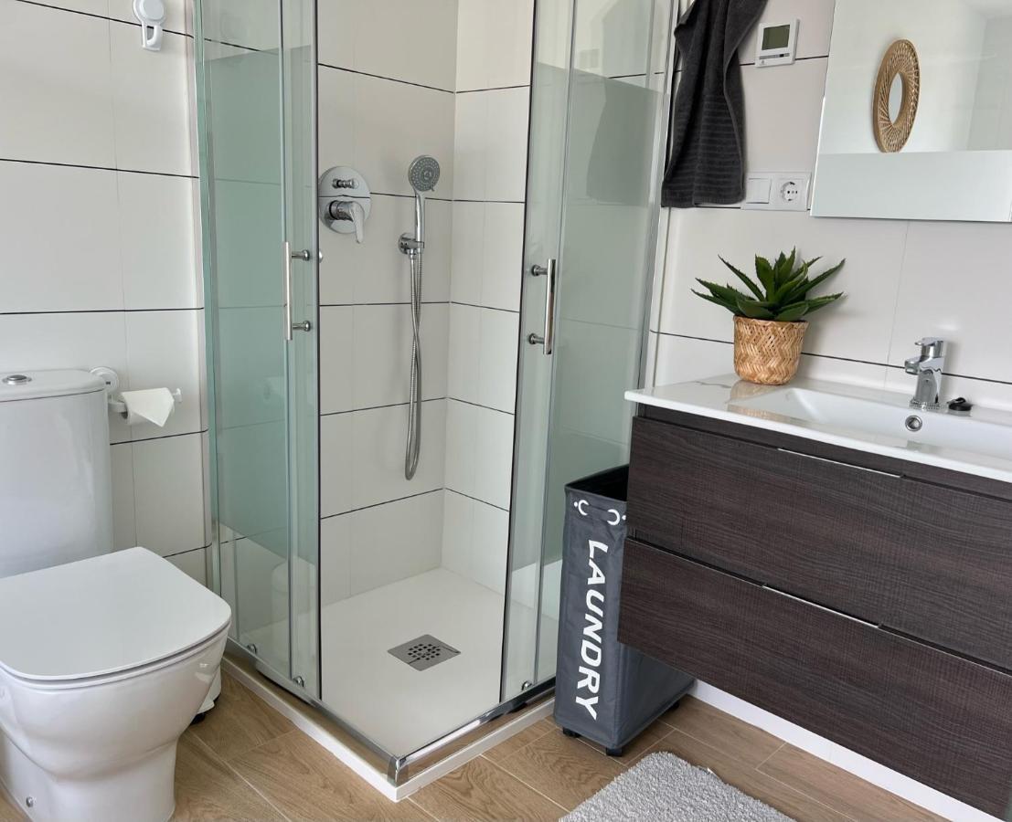 Luxurious Flat & Private Rooftop In Villamartin Orihuela Costa Dehesa de Campoamor  ภายนอก รูปภาพ