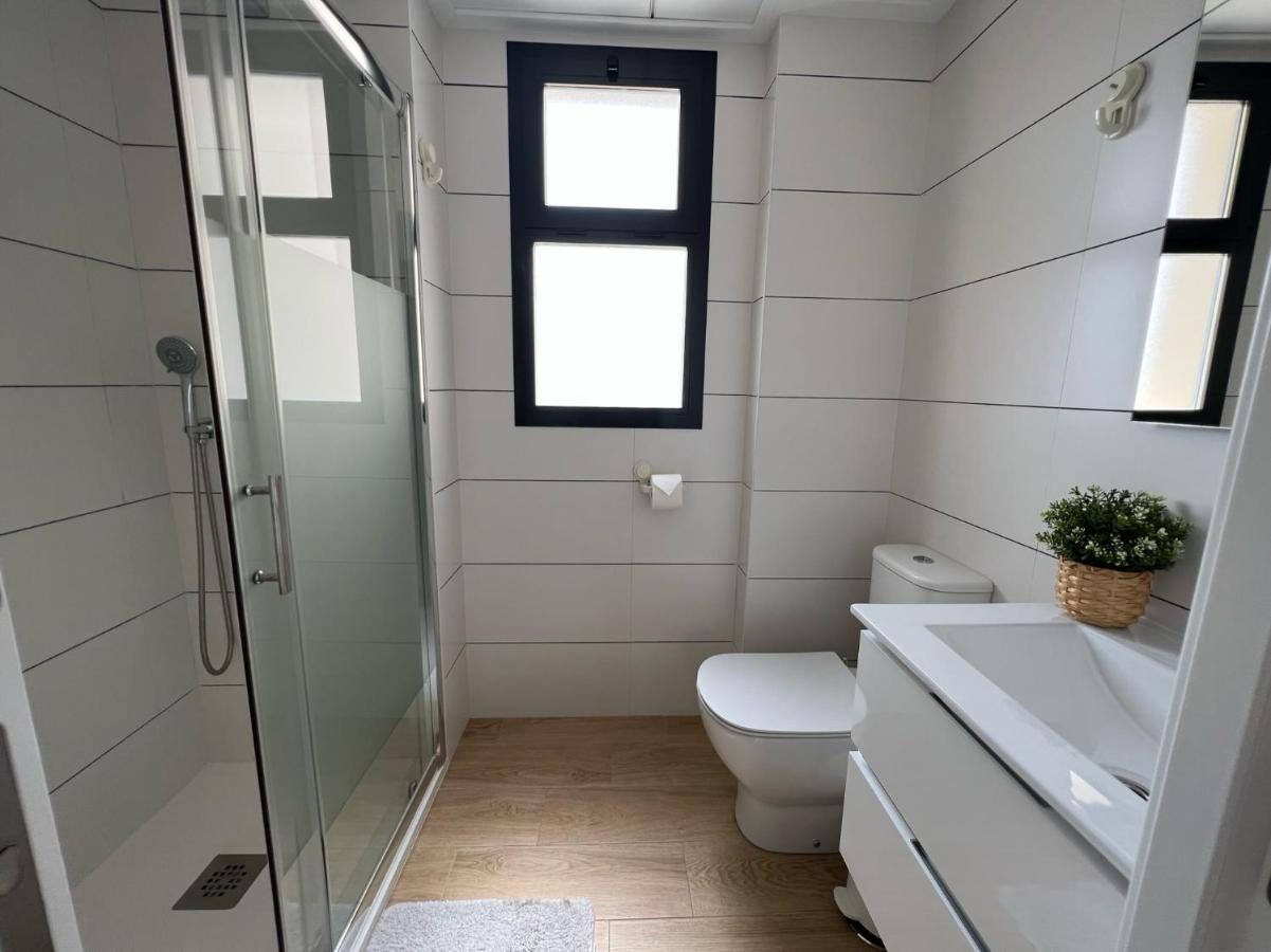 Luxurious Flat & Private Rooftop In Villamartin Orihuela Costa Dehesa de Campoamor  ภายนอก รูปภาพ