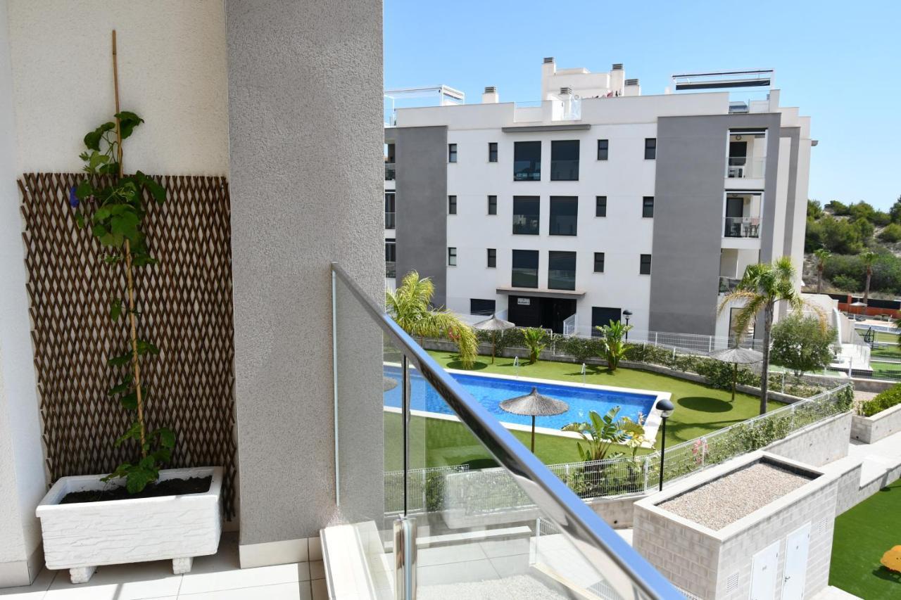 Luxurious Flat & Private Rooftop In Villamartin Orihuela Costa Dehesa de Campoamor  ภายนอก รูปภาพ