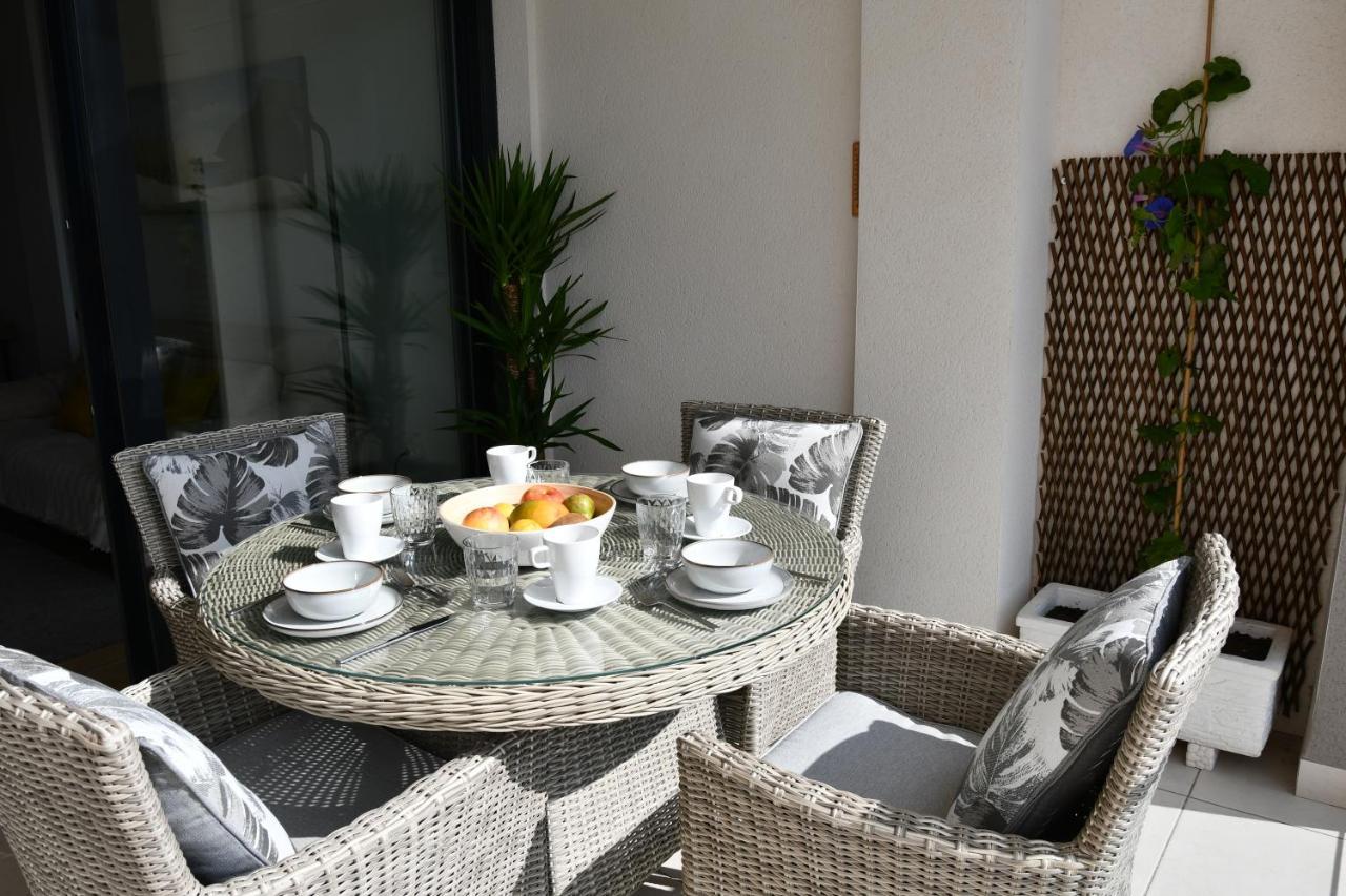 Luxurious Flat & Private Rooftop In Villamartin Orihuela Costa Dehesa de Campoamor  ภายนอก รูปภาพ